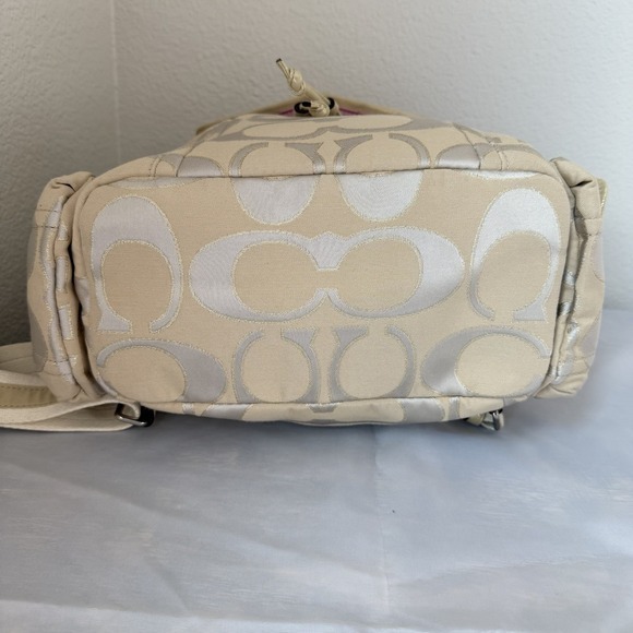 Coach Poppy Backpack 16696 Champagne Cream Signature C Logo Metallic Excellent - Picture 13 of 16